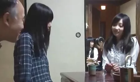 હસ્તાક્ષર કર્યા બાળક ચેરિટી નહીં Fucks ભારતીય prno માં મુખ્ય મથક