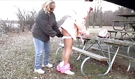 બસ જુઓ પોર્ન સાથે બ્લેક્સ હિડન upskirt