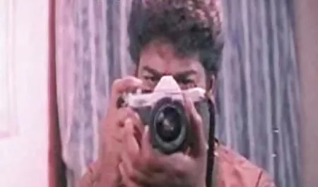 ડિપિંગ સફેદ છોકરી આપે છે પોતાની જાતને ઉગ્ર ઉત્તેજનાનો ભારતીય મફત પોર્ન અતિરેક સાથે નકલી લોડો