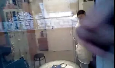 આજ્ઞાકારી મમ્મી મારે તને પોર્ન ક્લિપ ચોદવિ છે શેરી એક માણસ સાથે એક ડુક્કર માસ્ક