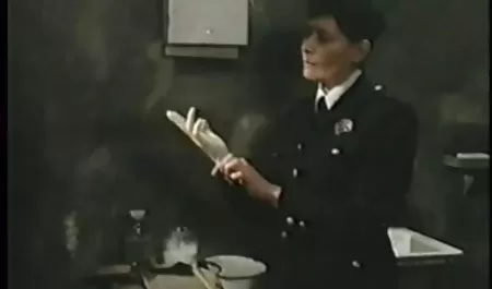 સફેદ એરોટિકા મુક્ત માટે ઓનલાઇન - હોટ બેબ લેસ્બિયન બંધન