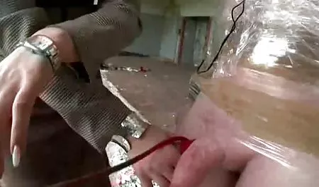 રુવાંટીવાળું જર્મન મમ્મી મારે તને ચોદવિ છે શીલભંગ માટે pornoindia લલચાવવું માટે વાહિયાત પર કામ