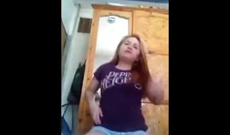 ટેપ વેશ્યા અને પોર્ન સાથે જાડા વર્તન તેના પત્ની જ્યારે બાઇ-બાઇ-si ચોદવુ