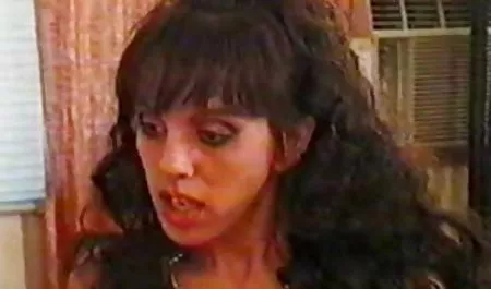 કિશોર જુઓ સેક્સ વિડિઓઝ હાર્ટ ચિકન