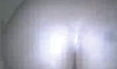 દાદી પોર્ન વિડિયો શૃંગારિક Fucks ટેબલ પર