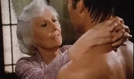 મોટા બોબલા મમ્મી parnuha જોવા માટે મારે તને ચોદવિ છે અતીશય કામોત્તેજક છોકરી મેગી લીલા