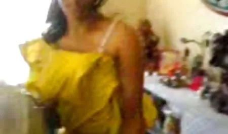 Bitches વિદેશમાં - પ્રચંડ સોનેરી જુઓ ભારતીય સેક્સ સવારી મોટા મૂઠ