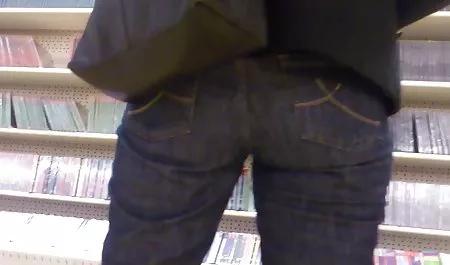 કૂતરો banged ભારતીય poro નહીં બનાવટ