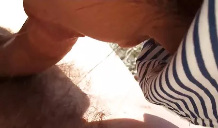 દો મને તમને મદદ લ્યુબ તમારા મોટો લોડો જોય પોર્ન ફિલ્મ સાથે અનુવાદ