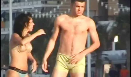 તે બીભત્સ Niki મળે છે તેની સાથે panocha નવા પગરખાં ની ઉંચી એડી. હોટ!