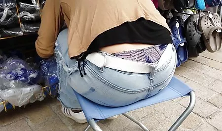 વેબકેમ બર્નિંગ વેશ્યા નાઓમી પોર્ન ફિલ્મ જોઈ કામ કરે છે સાથે તેના pussy એક નકલી લોડો