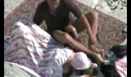 પીંકી ભારતીય pareo કિશોર કે કિશોરી