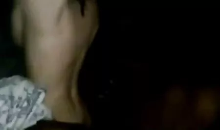 તે લે ઘાતકી deepthroat અને સેક્સ વિડિઓ હાર્ડ