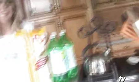 સાથે રમવા આ પોર્ન ફિલ્મ માં ભારતીય બોલમાં છે.