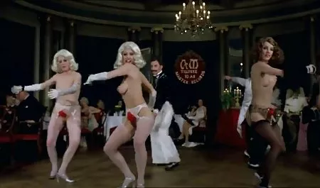 પહોંચવું એશિયન ભારતીય પોર્ન ફોટો ગર્લ