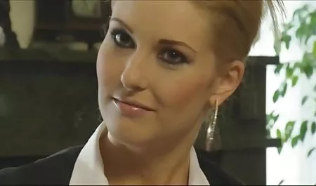 ડીપ કમ ડોલ રસદાર મુક્ત સેક્સ ટીની કૂતરી pubis