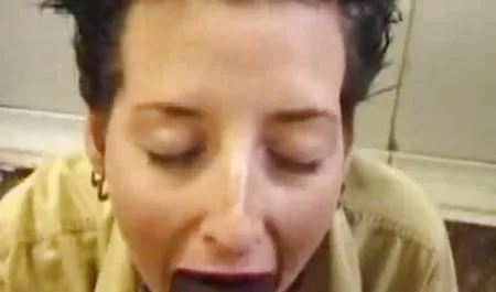 સોનેરી સતામણી પોર્ન વીડિયો જોવા માટે મુક્ત ઑનલાઇન માટે ચૂકી ઈ