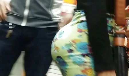 પતિ જુએ છે કે તેની પોર્ન ફોટો સેક્સ પત્ની એલિસિયા જોન્સ વાહિયાત કાળા